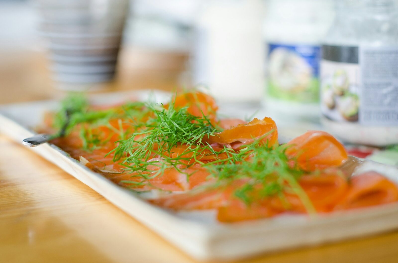 自家製アトランティックスモークサーモンのスライス